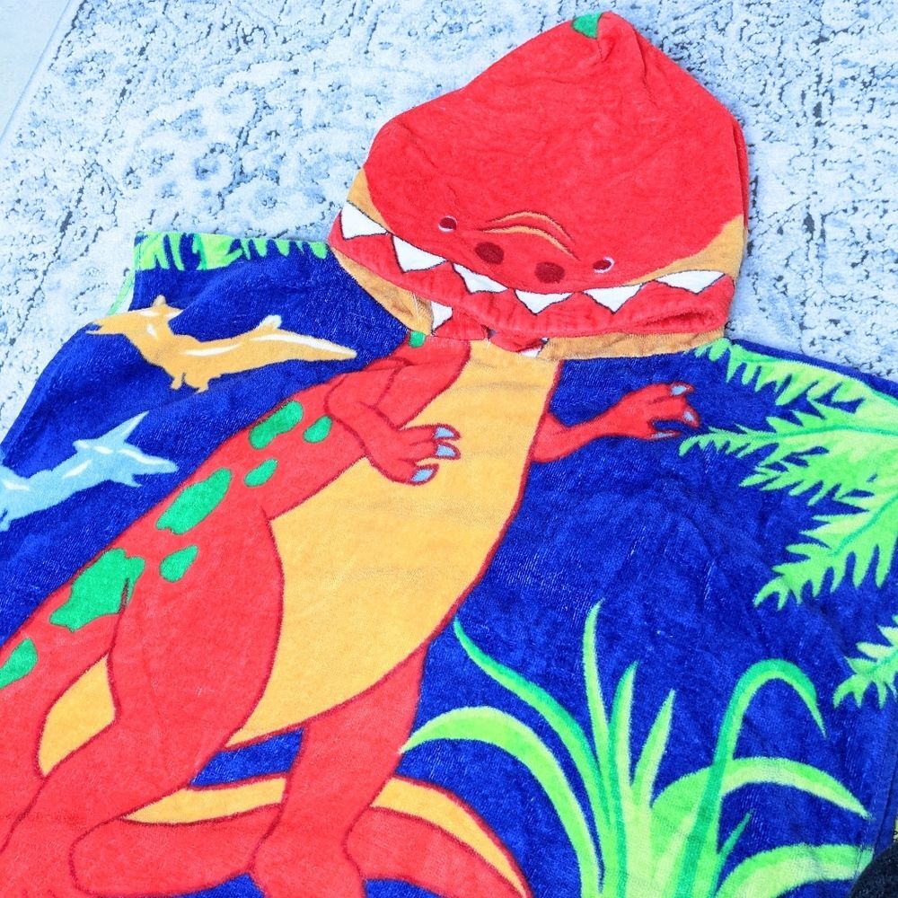 Boys Hooded Dinosaur towel - Picture 3 of 4